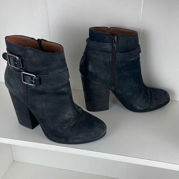 Lucky Brand Laureen Distressed Finish Nubuck Leather Ankle Boots 8.5 - Picture 2 of 12